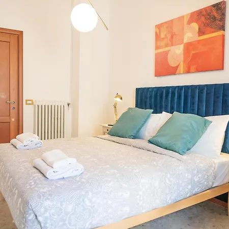Center - Locazioni Turistiche - Guest house *