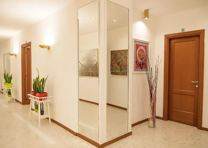 Guest house Center - Locazioni Turistiche - *